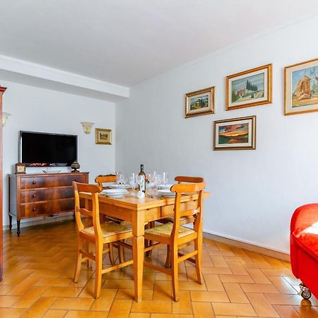 Pisa Airport Comfy Apartment - Private Parking 외부 사진